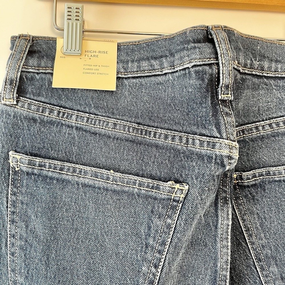 Universal Thread Women's Jeans Size 8R High Rise Flare Blue Denim New With Tags - Picture 4 of 8